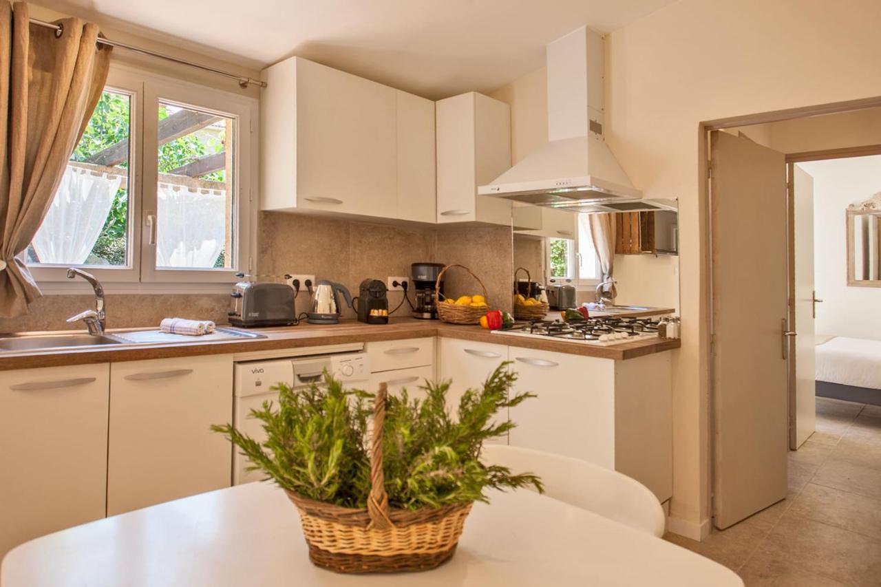Maison Kiwi Avec Piscine Chauffee Terrasse Jardin Et Bbq A Calvi Calvi  Zewnętrze zdjęcie